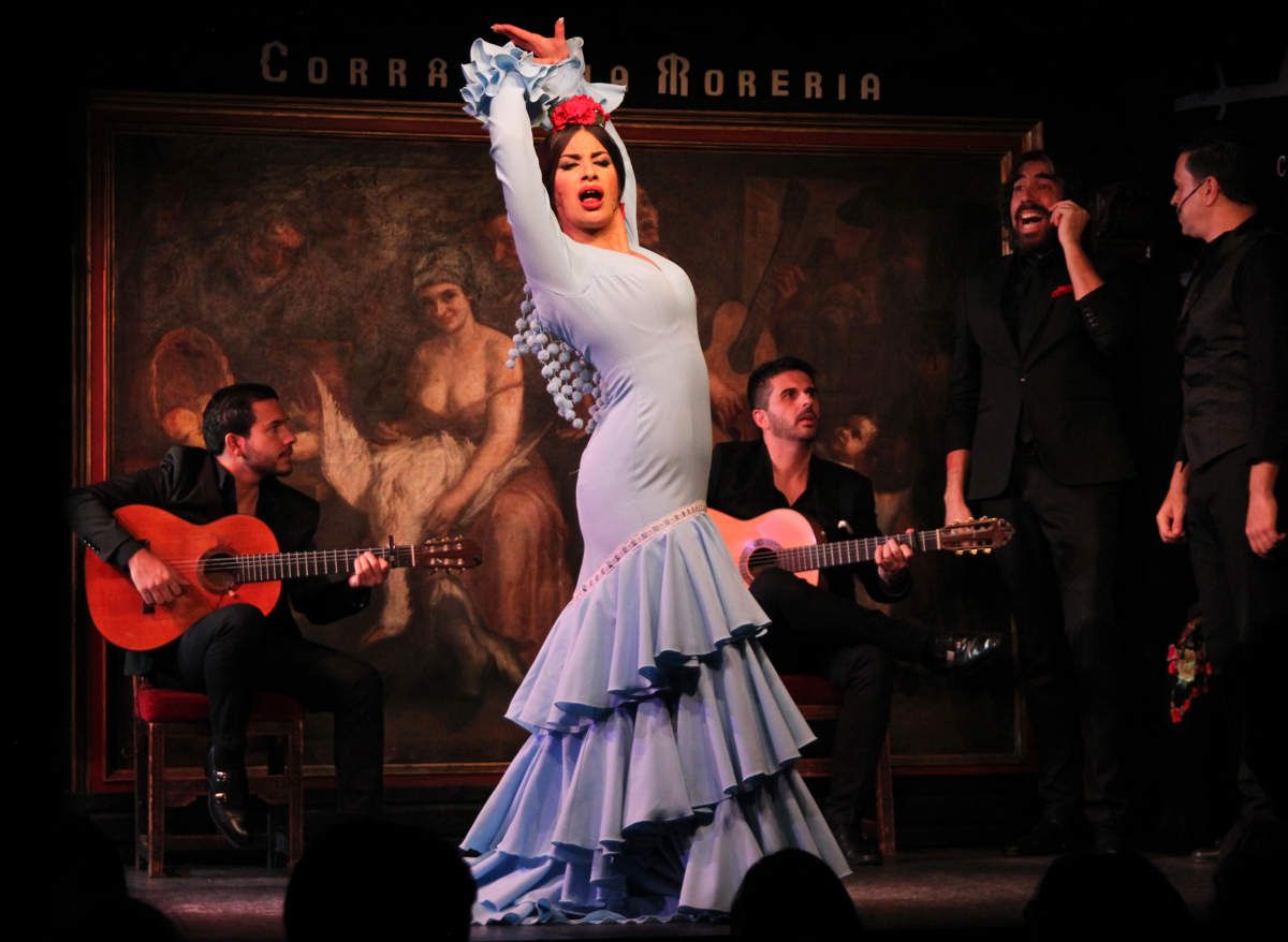 Tradicional vs Contemporáneo: La emocionante evolución del Flamenco