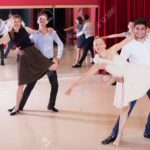 Aprende a bailar samba: transforma tu vida con ritmo y alegría y descubre beneficios asombrosos
