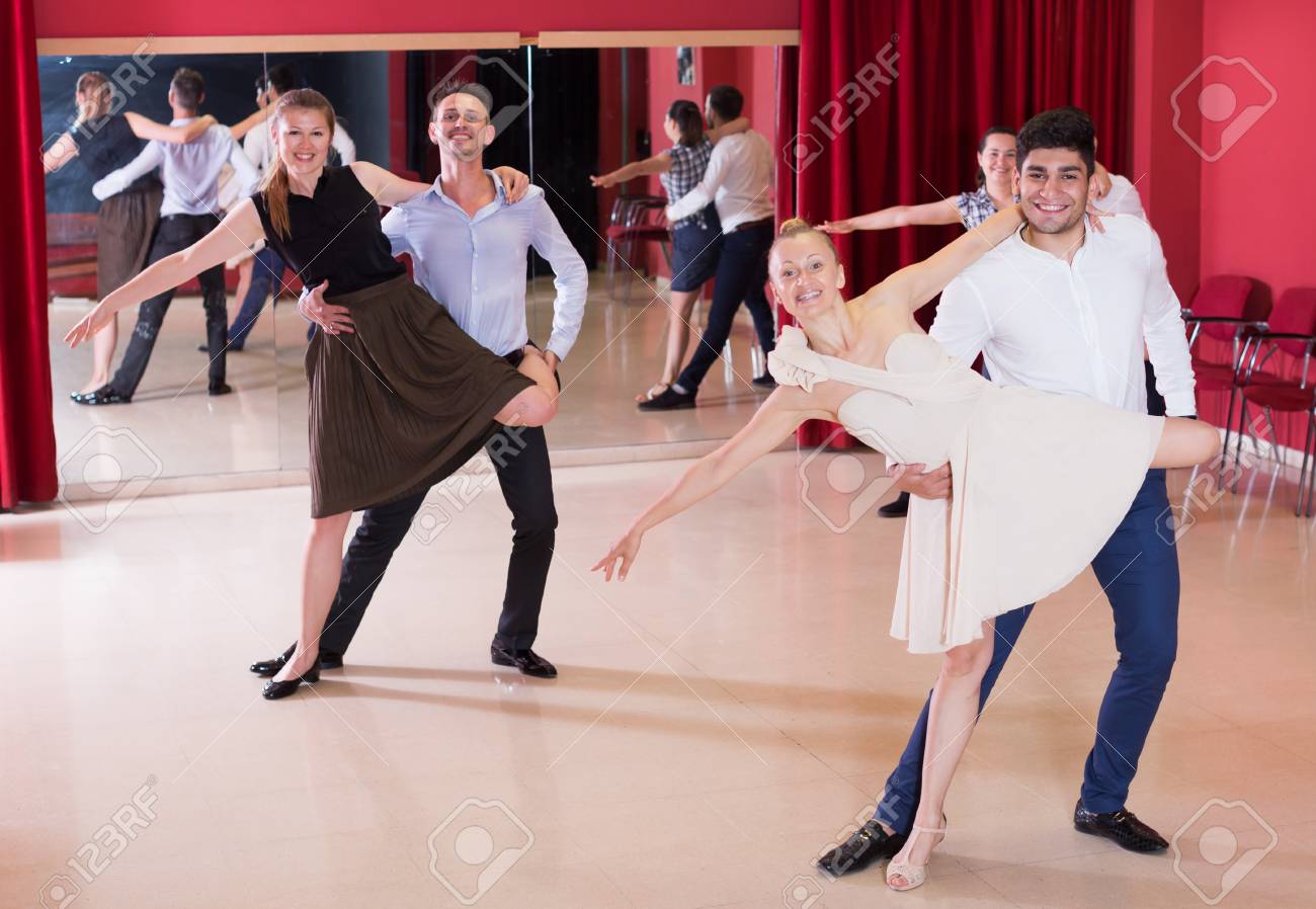 Aprende a bailar samba: transforma tu vida con ritmo y alegría y descubre beneficios asombrosos