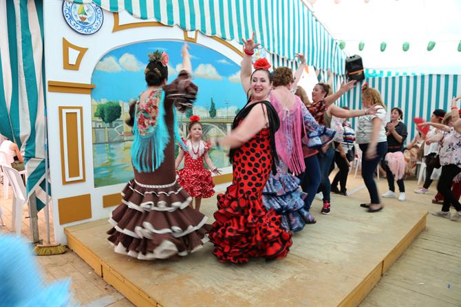 Aprende rumba flamenca: Pasión y ritmo en nuestros cursos de baile